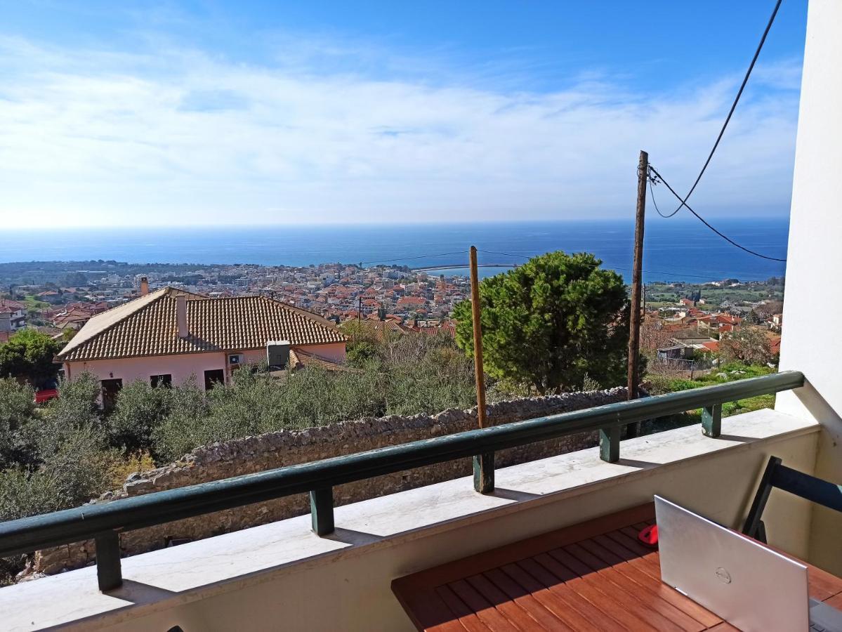 Kiparissia Castle & Sea View Villa คิปปาริสเซีย ภายนอก รูปภาพ