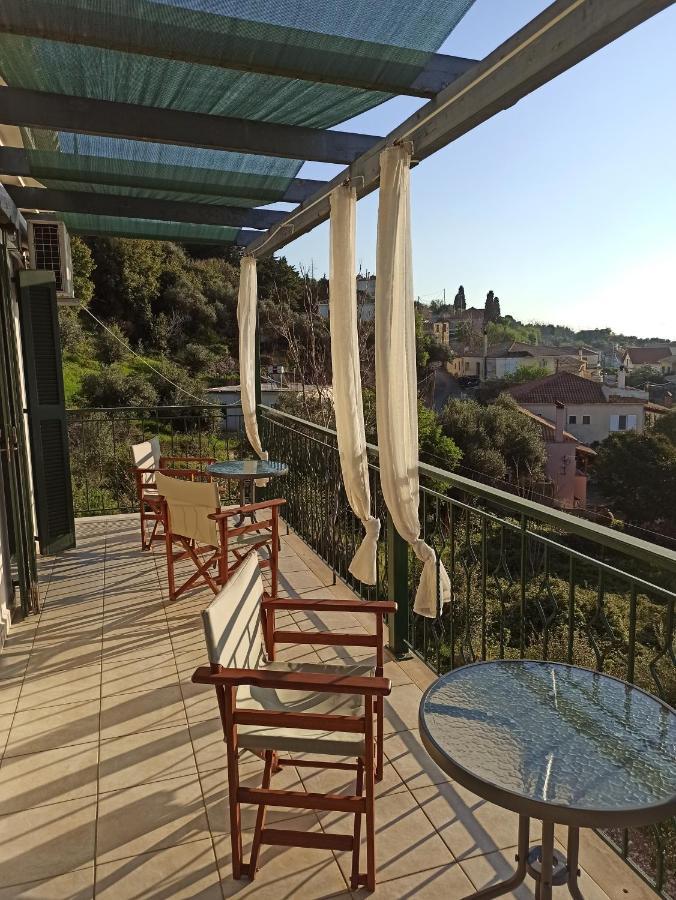 Kiparissia Castle & Sea View Villa คิปปาริสเซีย ภายนอก รูปภาพ