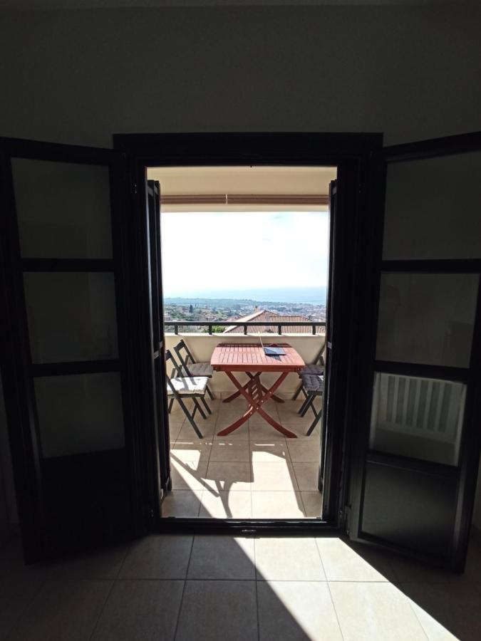 Kiparissia Castle & Sea View Villa คิปปาริสเซีย ภายนอก รูปภาพ